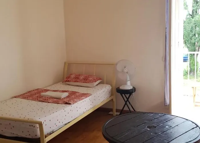 Entire 1 Bedroom Apartment, Center Apartment Albi